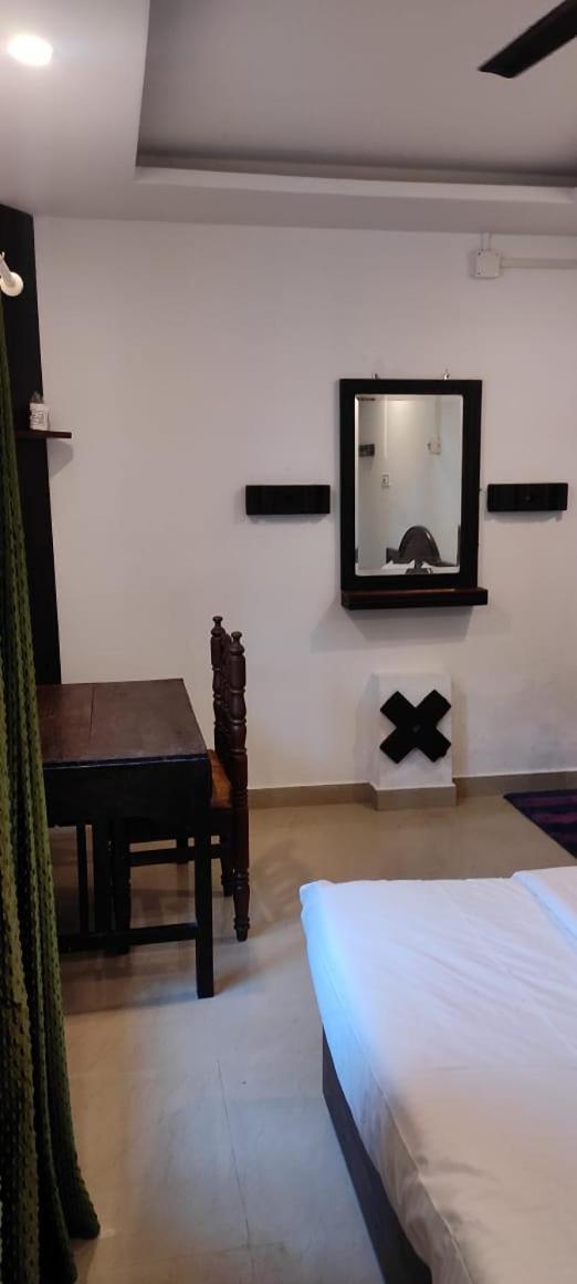 Vedha Beach Resort Alappuzha Extérieur photo